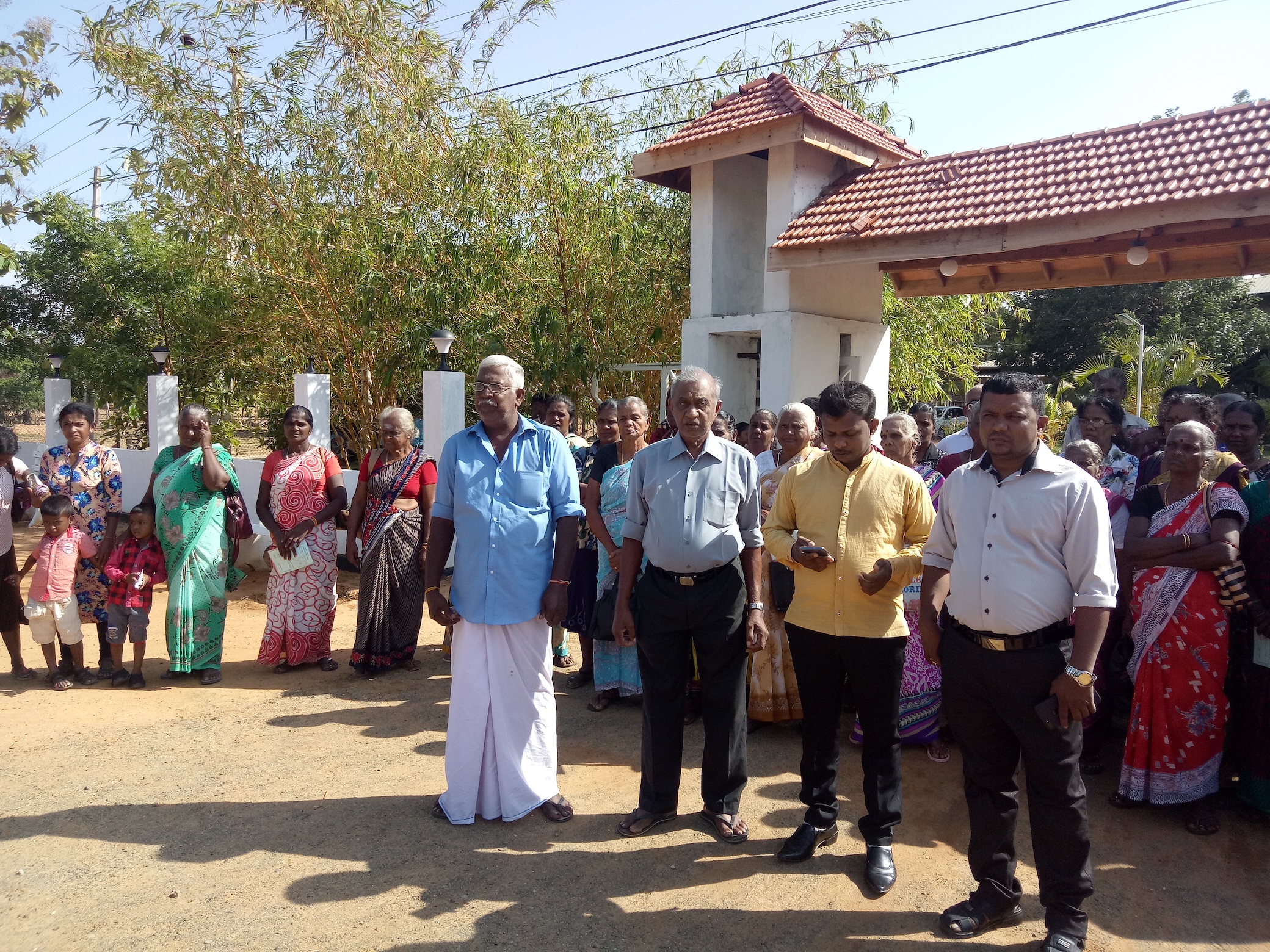TID arrest senior Tamil doctor, Kilinochchi locals protest | Tamil Guardian
