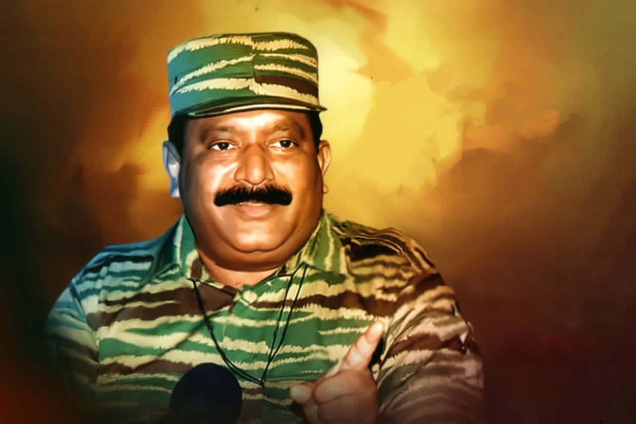 HonVelluppillai Prabhakaran  EelamView