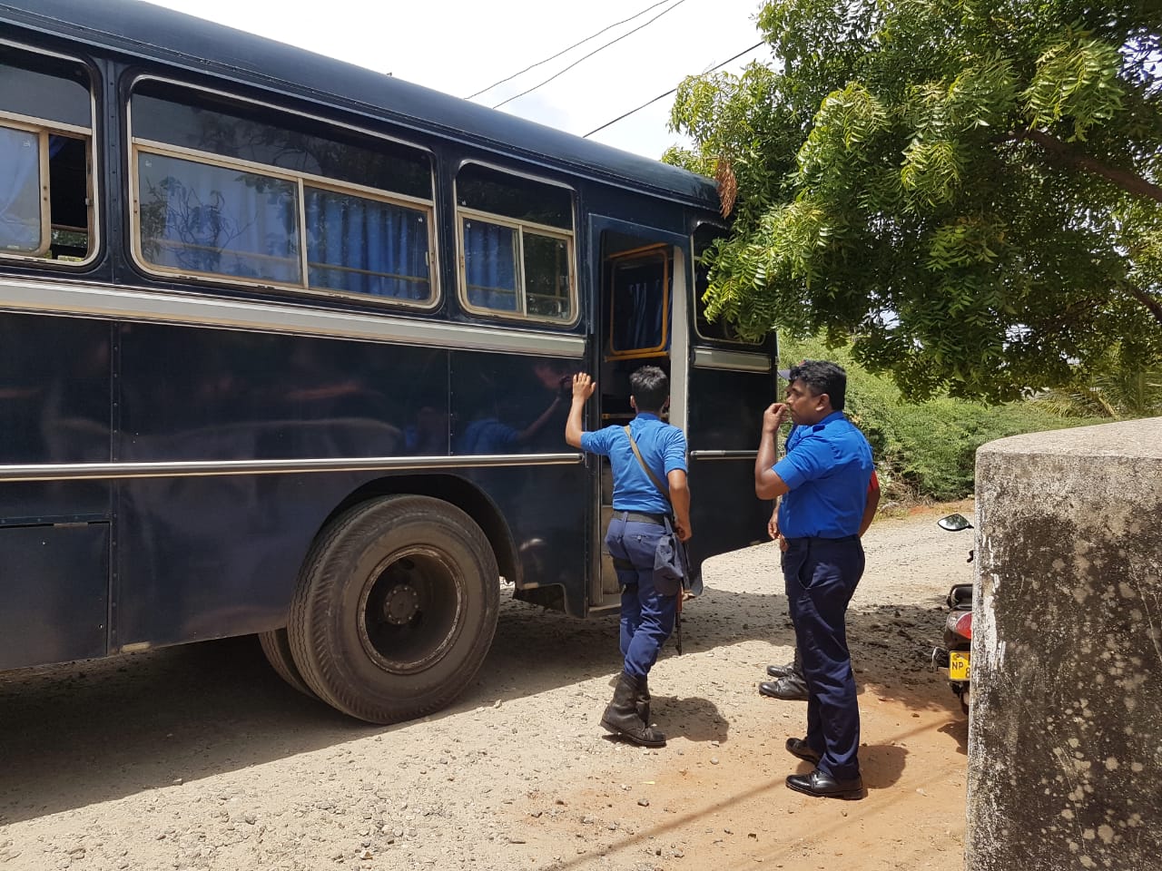 Fishermen held in Srilanka 