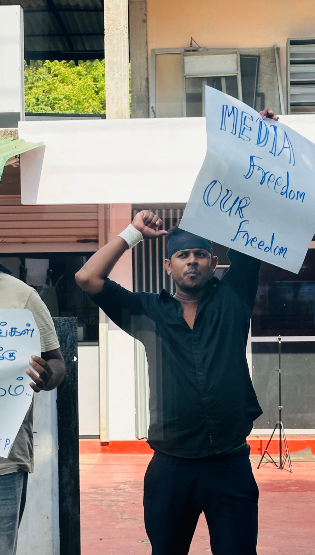 Protest on press freedom