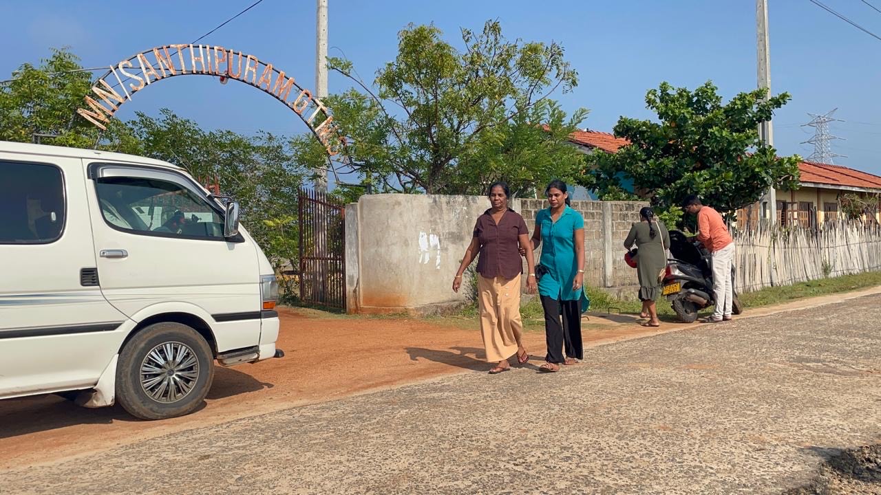 Polling in Sri Lanka 