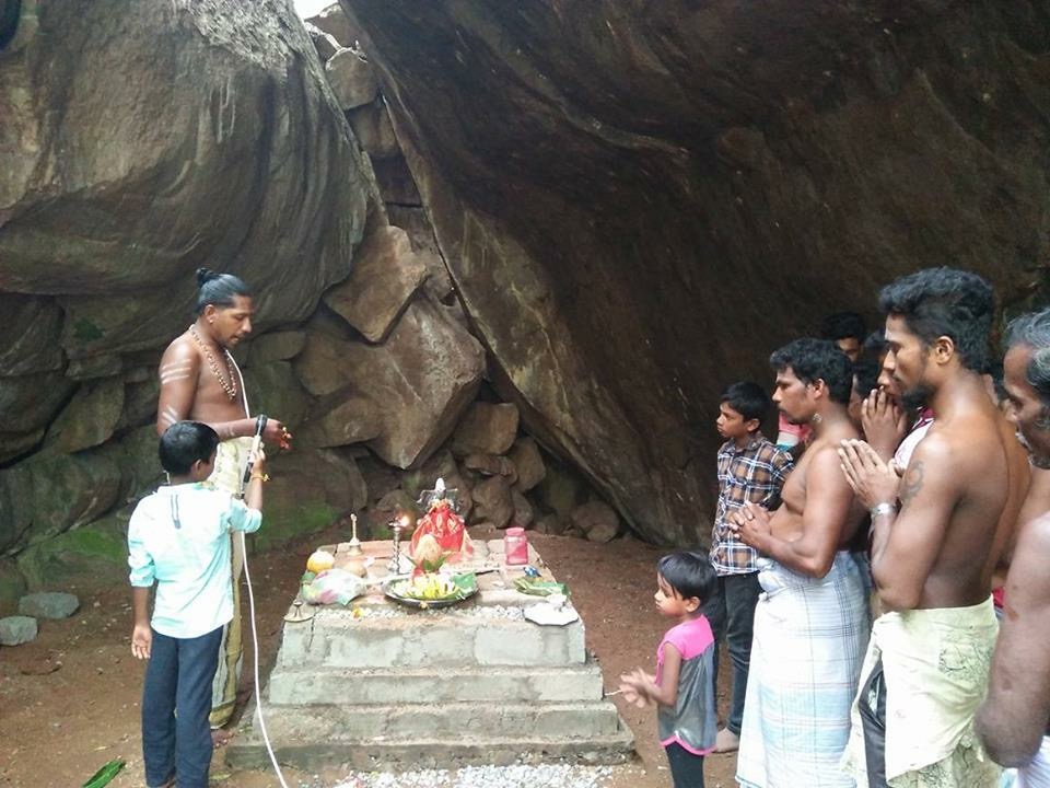 Vedukkunari shivan temple