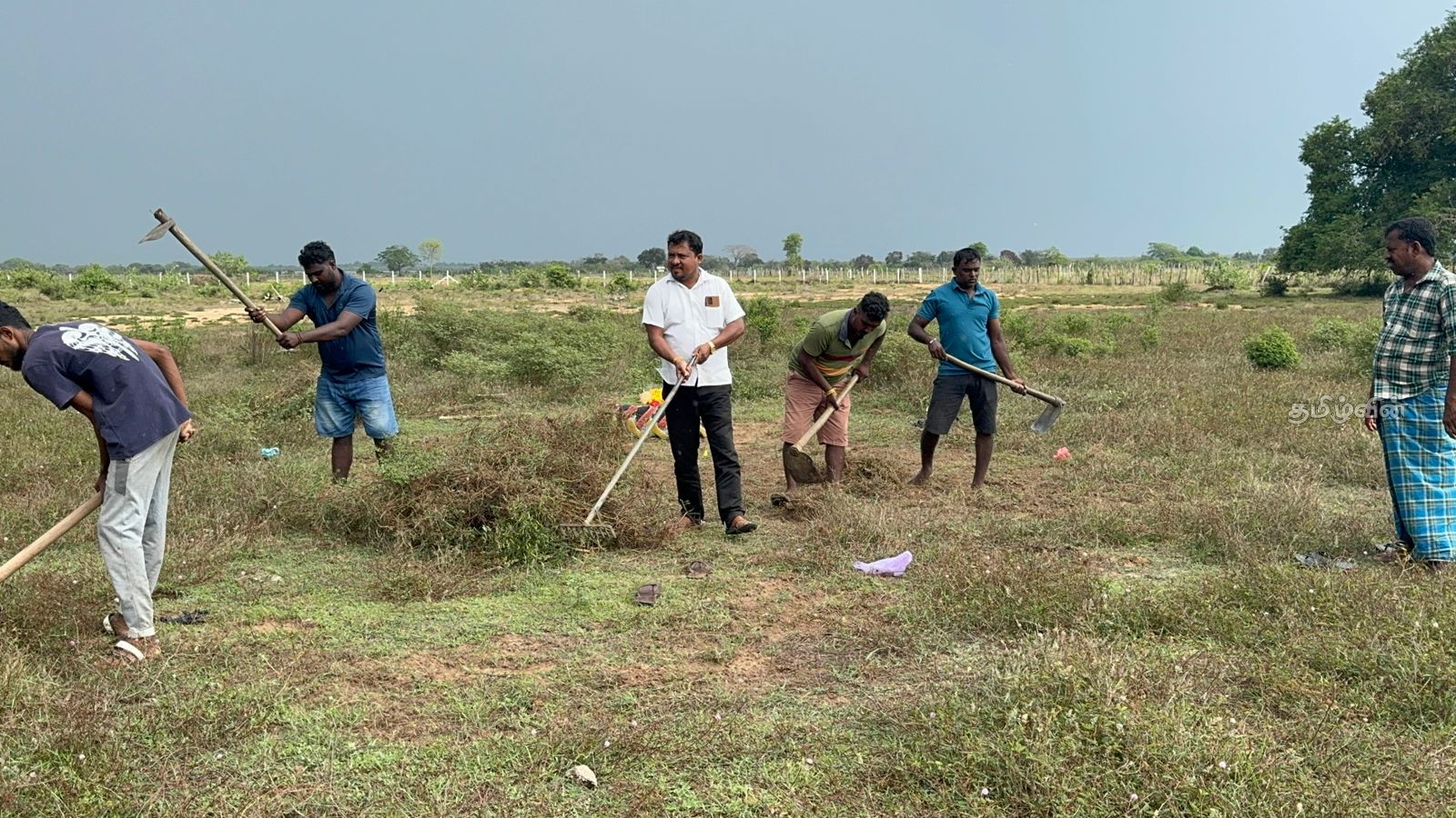 Preparation work for Maveerar Naal 