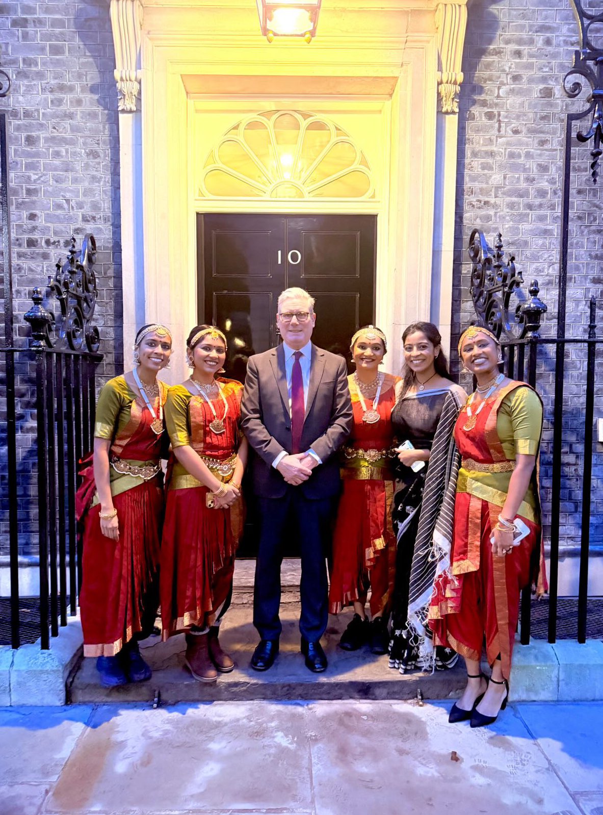 Keir Starmer outside Number 10 at Thai Pongal reception