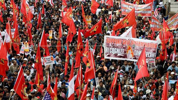 Tamils protest in Toronto on May 13th 2009.