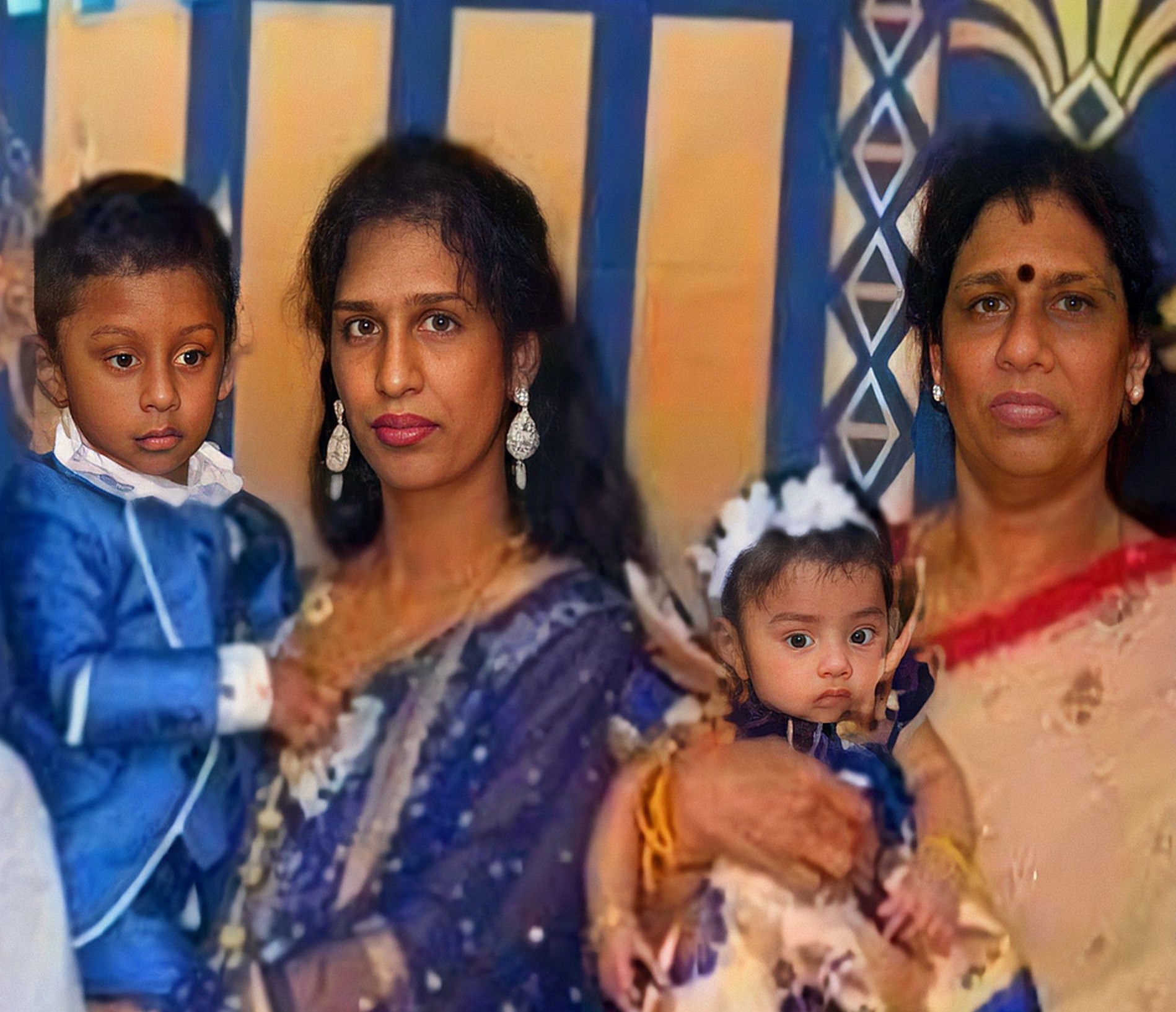 Boy mum. Тамильской семье.